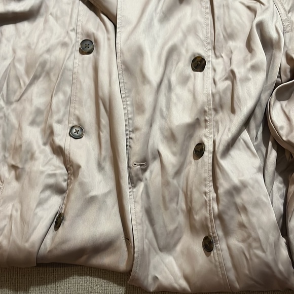 GAP Classic Trench Coat - Picture 5 of 7